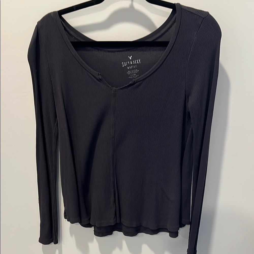 American Eagle long Sleeve waffle top